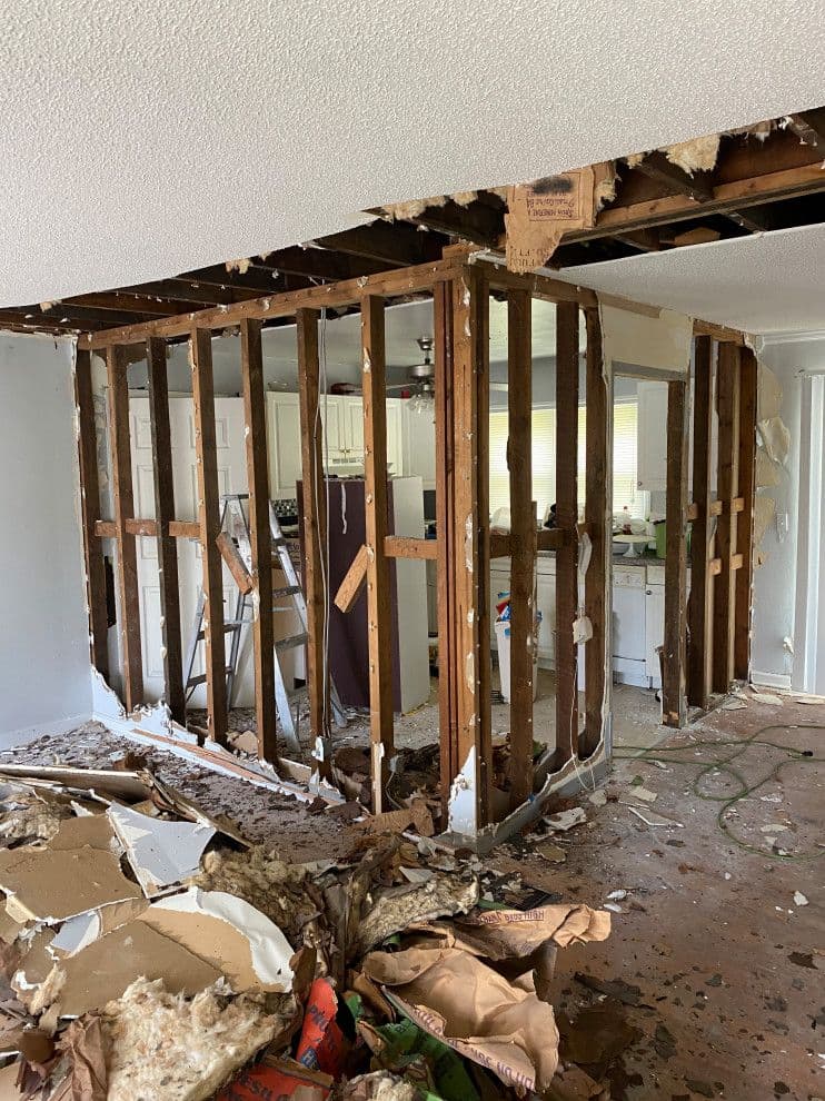 Choosing the Right Contractor: Red Flags to Avoid